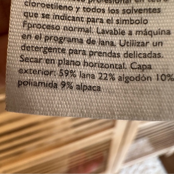 COS V-Neck Patch-Pocket Cardigan in a light green/sage color size XS - Picture 6 of 7